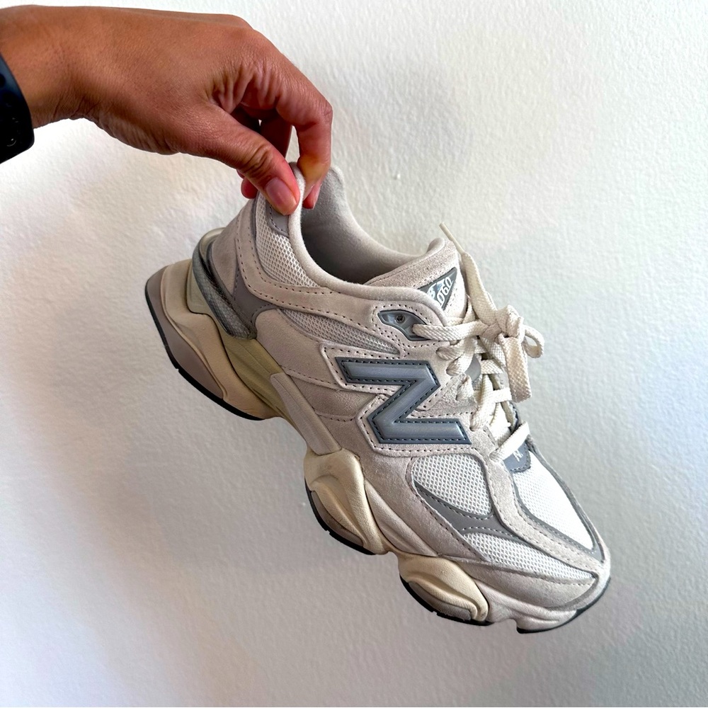 New Balance 9060 sea salt